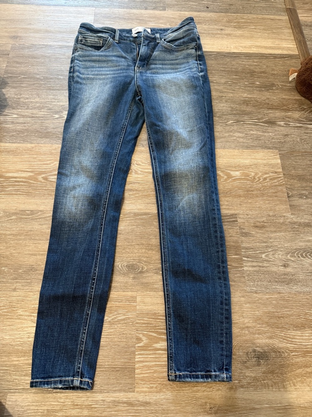 Skinny Stretch Jeans in Faded Blue - Unbranded
